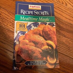 Lipton RECIPE SECRETS Mealtime Magic 1995 Paperback Booklet